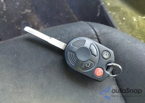 2015 Ford Focus Se z USA, uszkodzony, nr VIN 1FADP3F24FL292644